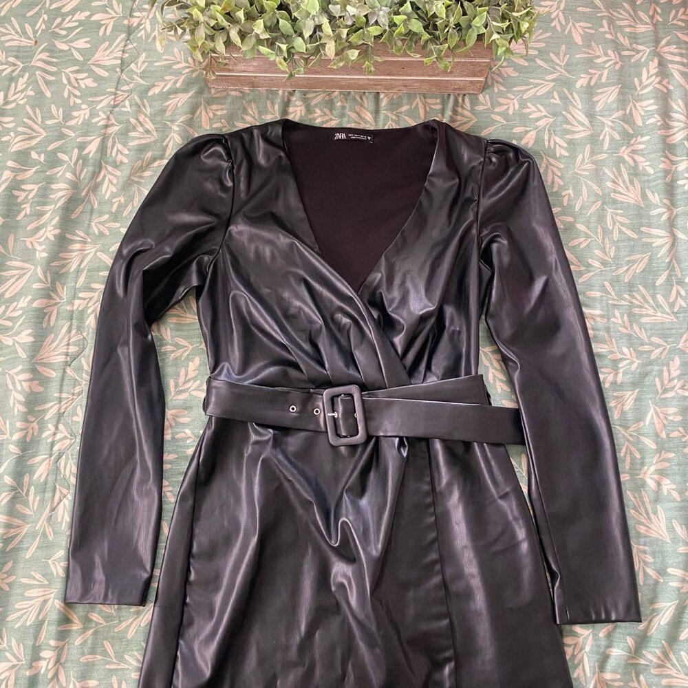 Vinil Dress